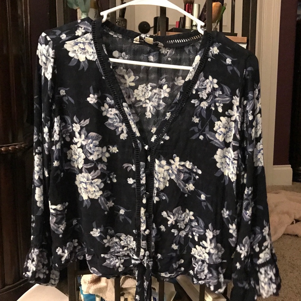 Long sleeve floral shirt